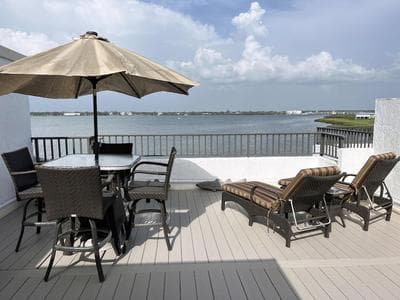 Bayfront Retreat - Tamarind Gulf and Bay