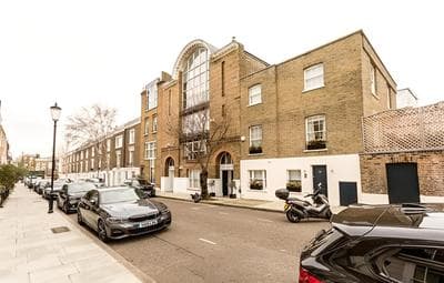 Classy Notting Hill Nest