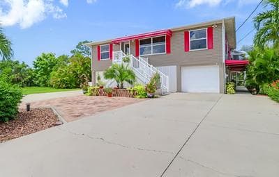 27090 Belle Rio Dr