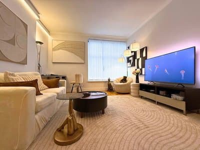 Cosy Mayfair Hideout on Prestigious Street