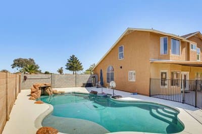 4BR Home w/ Private Pool, Patio & Grill
