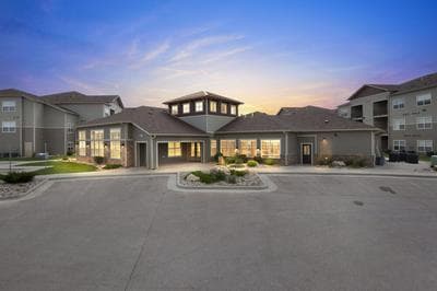 Luxurious 1 Bed 1 Bath Apartment At The Meadows 1 Bedroom Apts by FlexHaus