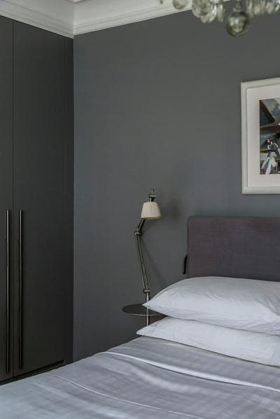 De Walden Street by Onefinestay