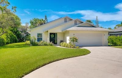 Bonita Springs Home w/ Pool - 2 Mi to Beach!