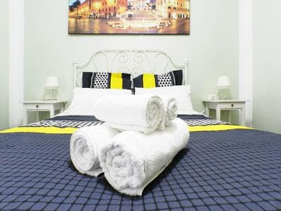 Longhi Holidays House
