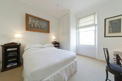 Bassett Road IV by Onefinestay