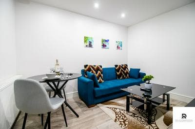 2-bed Near the O2 Arena & Excel & Free Parking