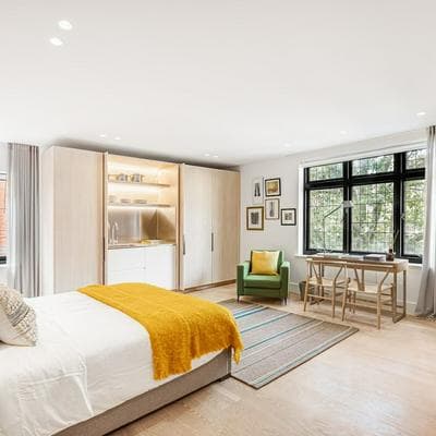 Harrods Knightsbridge Premium Suite III