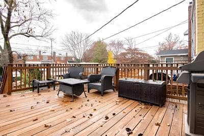 Gorgeous Home 10 min to DC by CozySuites