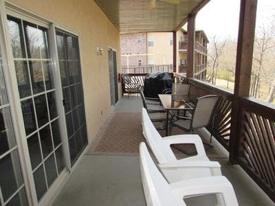 Family Condo B-4 near Table Rock Lake by RedAwning