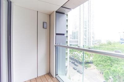 Stunning 1-bed Apartment in Lincoln Plaza