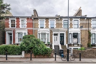 Modern North London Apartment
