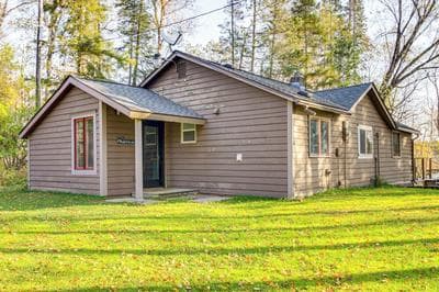 Waterfront Duluth Cabin w/ Deck & River View!