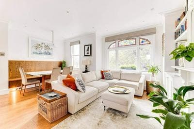 Luxury 3-bed Apartment in Central London