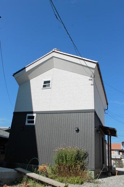 L-Base