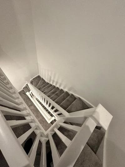 Immaculate 4-bed House Near City Airport