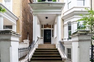 Modern Apartment Near Central London