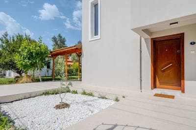 Villa w Garden 5 min to Altinkoy Beach in Urla