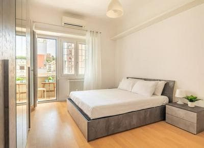 Elegant and bright property Rome Italy