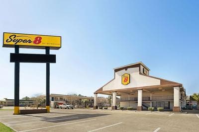 Super 8 by Wyndham Gulfport Airport NW/Near Biloxi