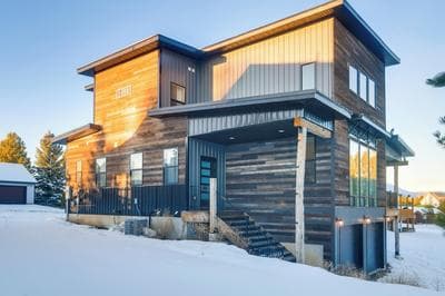 Modern Island Park Cabin ~ 23 Mi to Yellowstone!