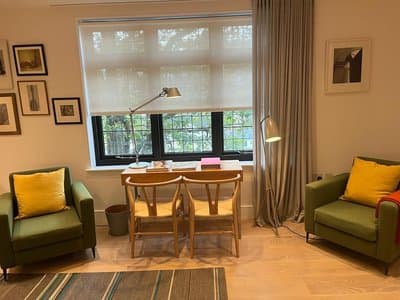 Luxury Suite in Cadogan Square III