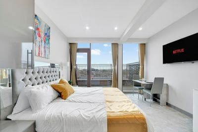 Hotel Studio Apartment in East London