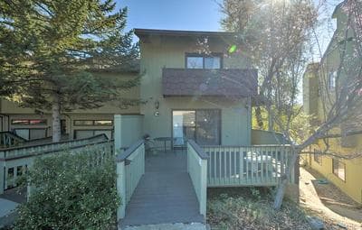 Cozy Groveland Townhome, Day Trip to Yosemite