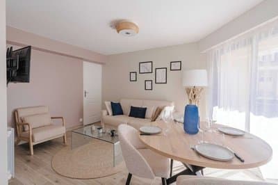 Luxurious Apartment With Parking Place Morny