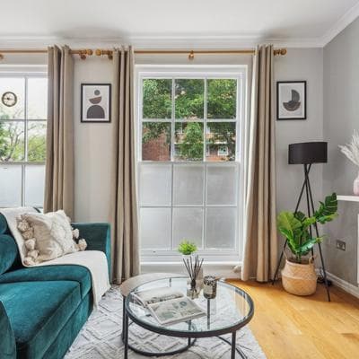 Westminster Charm - 2BR with Style