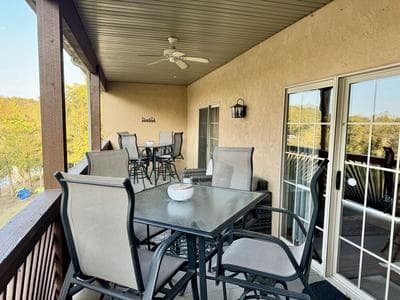 Lodge Style Condo B-8 with Dock Access by RedAwning