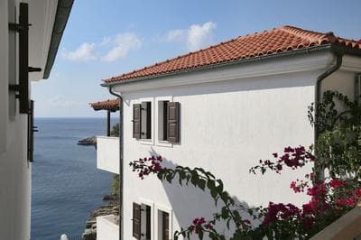 Yalis Hotel