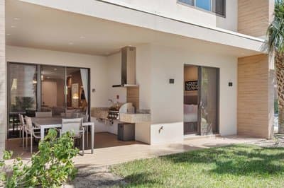 Chic Disney Villa Stunning Patio, Resort Amenities & Minutes From Parks