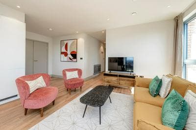 Refined London Haven