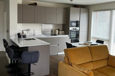 Luxury 2 Bed In Royal Arsenal, Family Ok, Balcony