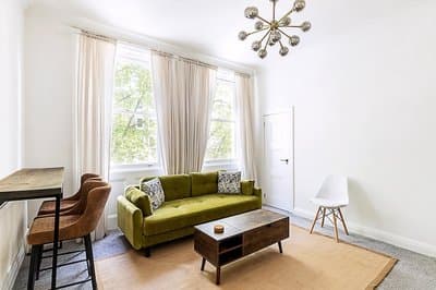 Elegant Knightsbridge Flat Near Harrods