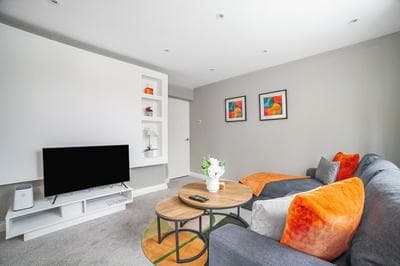 Elegant Retreat 1bed Near Central London