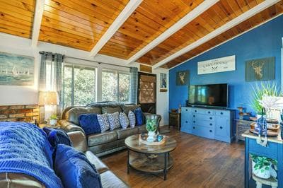 Lake Access, Fire Pit: Scenic Groveland Cottage!