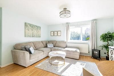 Quiet and Cosy 2-bed in Wimbledon