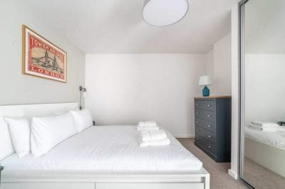 Cosy East London Retreat
