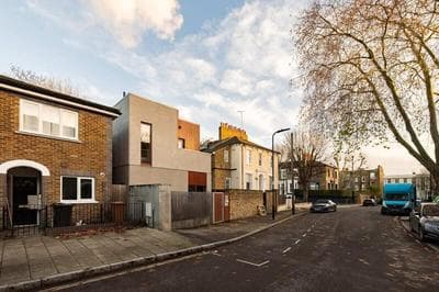 The Victoria Park Sanctuary - Stunning 2bdr Flat