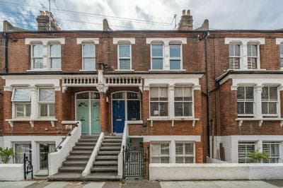 Modern flat near Battersea Park