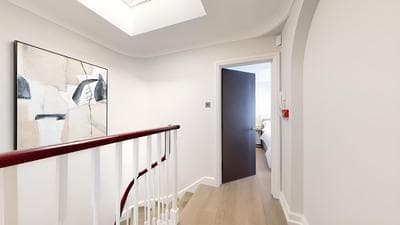 Amazing Newly Refurbished Mews House
