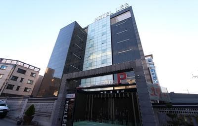 Hotel Lee