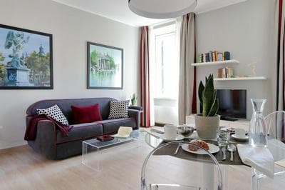 A8 Piazzetta Margutta A8 - My Extra Home