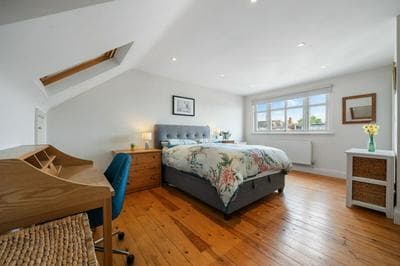 A Delightful 4-bedroom Home With a Private Garden