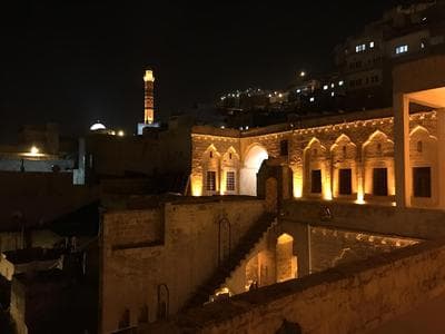 Kasr-I Abbas Hotel