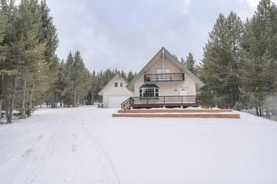 Pinewood Peak