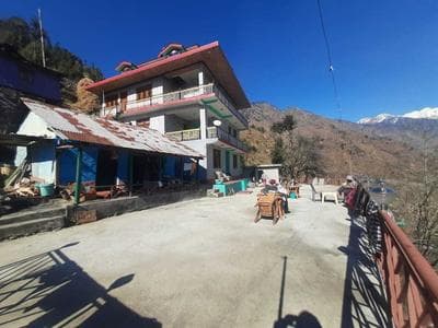 Snow View Homestay