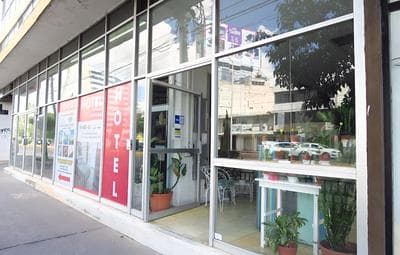 Hotel Llanito